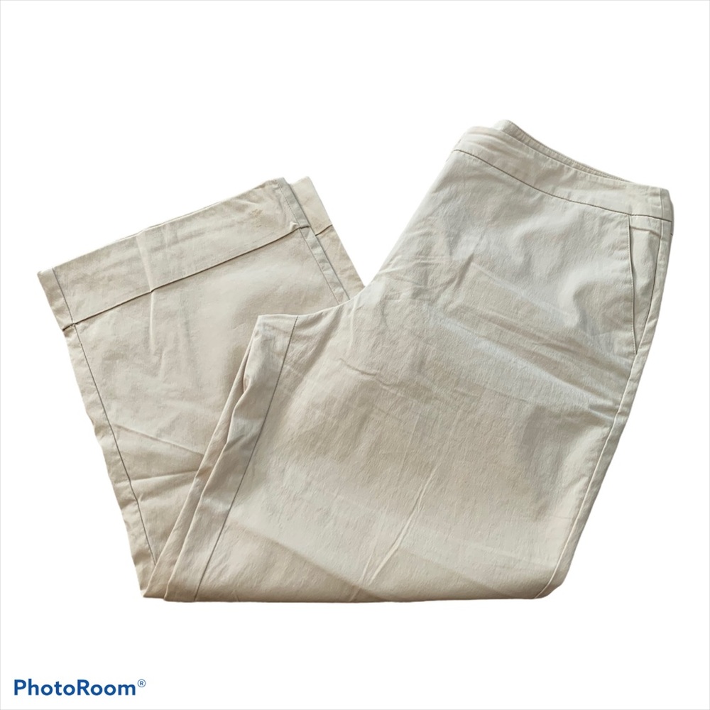 Women’s Capri pants